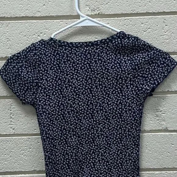 Brandy Melville Blue Floral Zelly Top one size - Picture 7 of 8